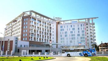 "Bridge Resort" 4*, гостиничный комплекс